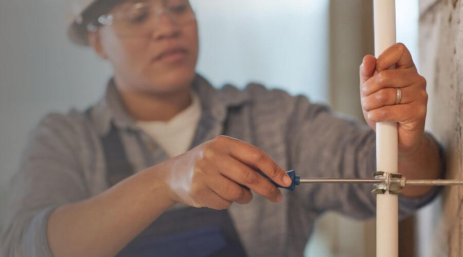 Drain Flow Testing (Kitchen, Bathroom, Utility) in Yatahey, NM